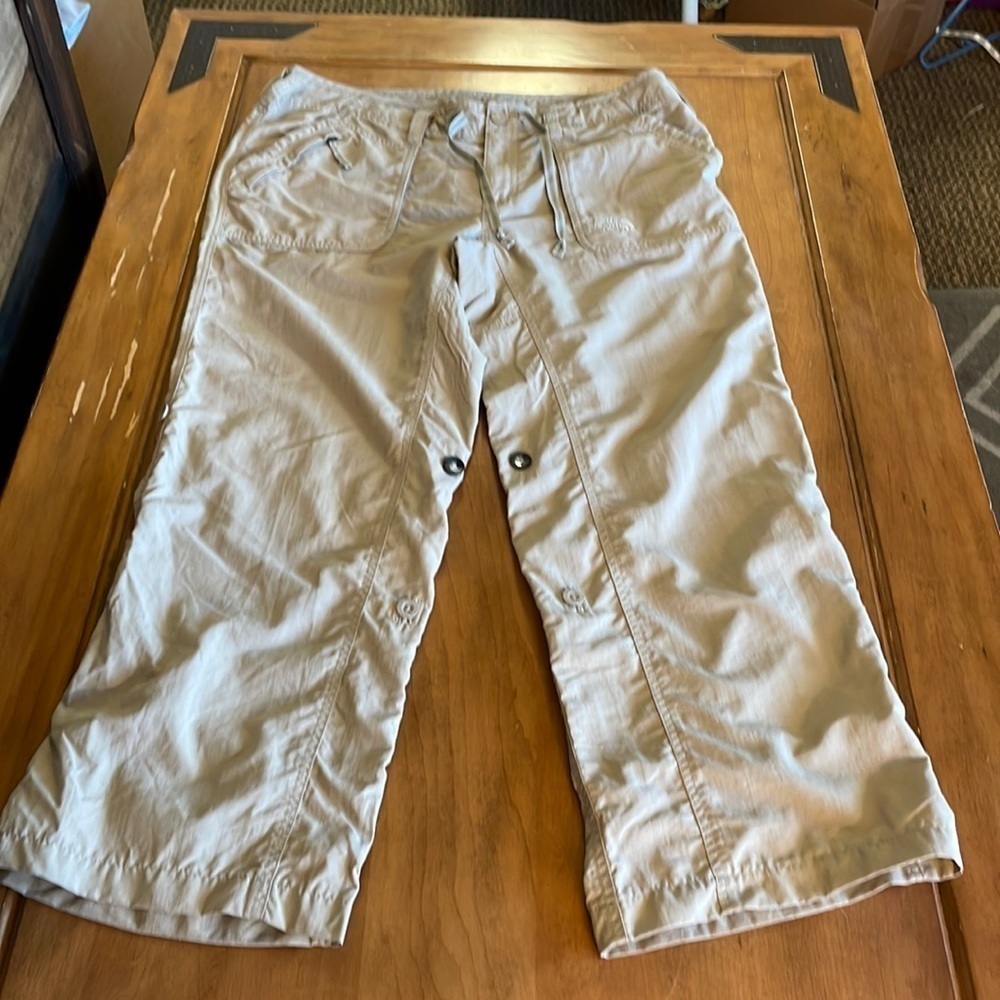 THE North Face Nylon Roll Up Pants Size 12